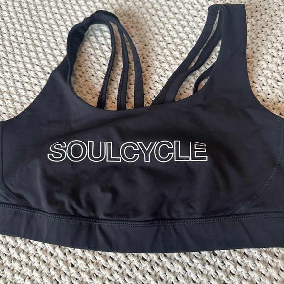Lululemon SOULCYCLE Free To Be Wild Strappy Bra Size 10 Black EUC Spin Gym Ride - Picture 2 of 6
